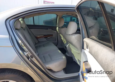 2012 Honda Accord 2.4 Ex-L из США, поврежденный, VIN 1HGCP2F88CA168857